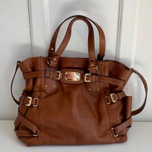 Michael Kors Gansevoort Tote in Tan Leather